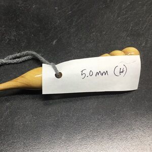 Hand-Turned Ergonomic Wood Crochet Hook set